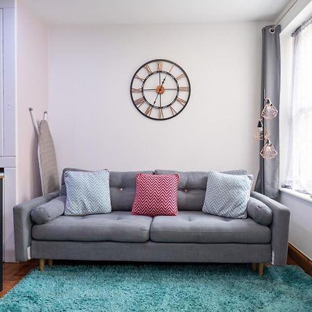 Reef7 - Modern Central Flat, 5 Mins From Beach, Centre And Bournemouth International Centre エクステリア 写真