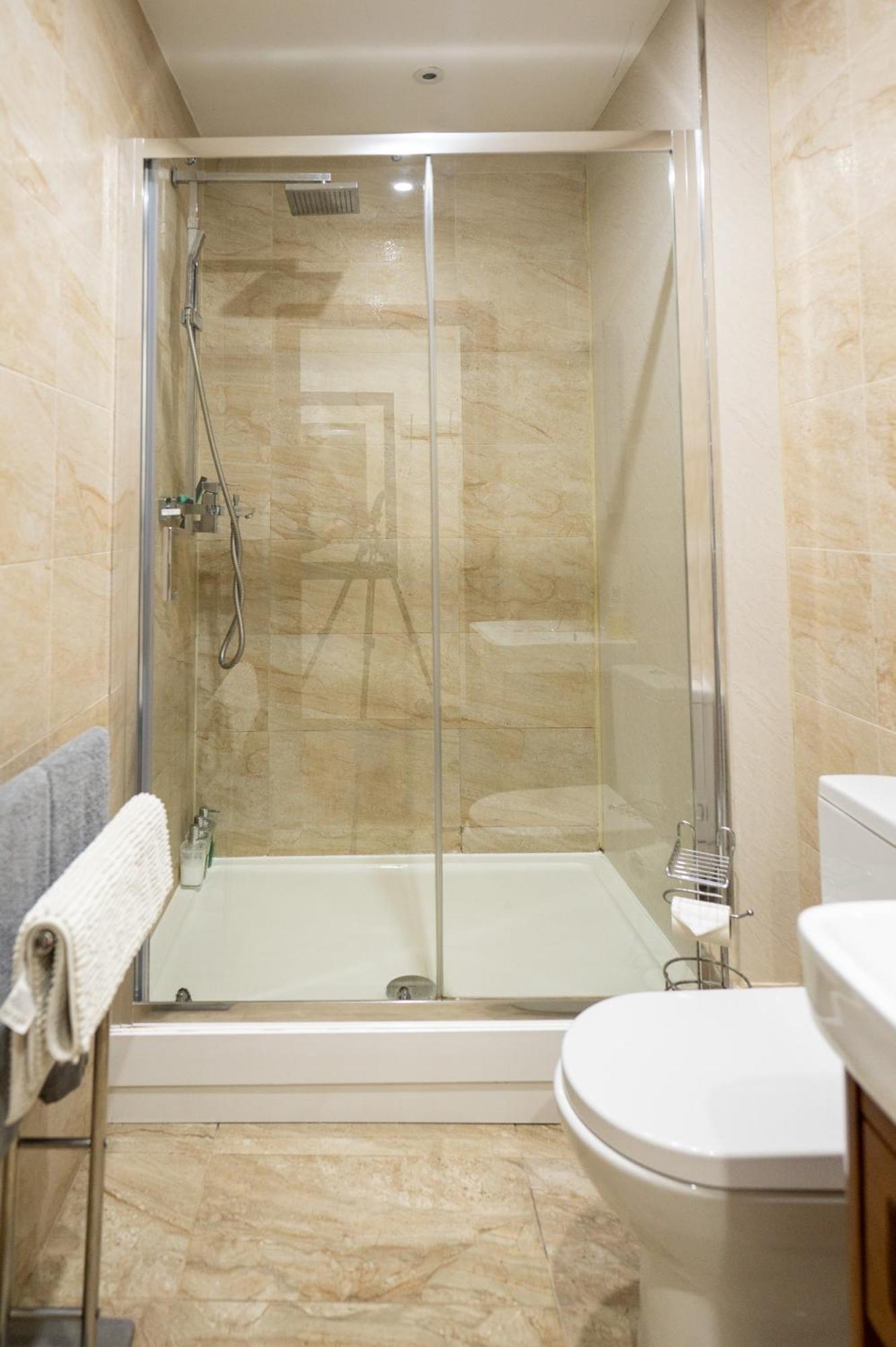 Reef7 - Modern Central Flat, 5 Mins From Beach, Centre And Bournemouth International Centre エクステリア 写真