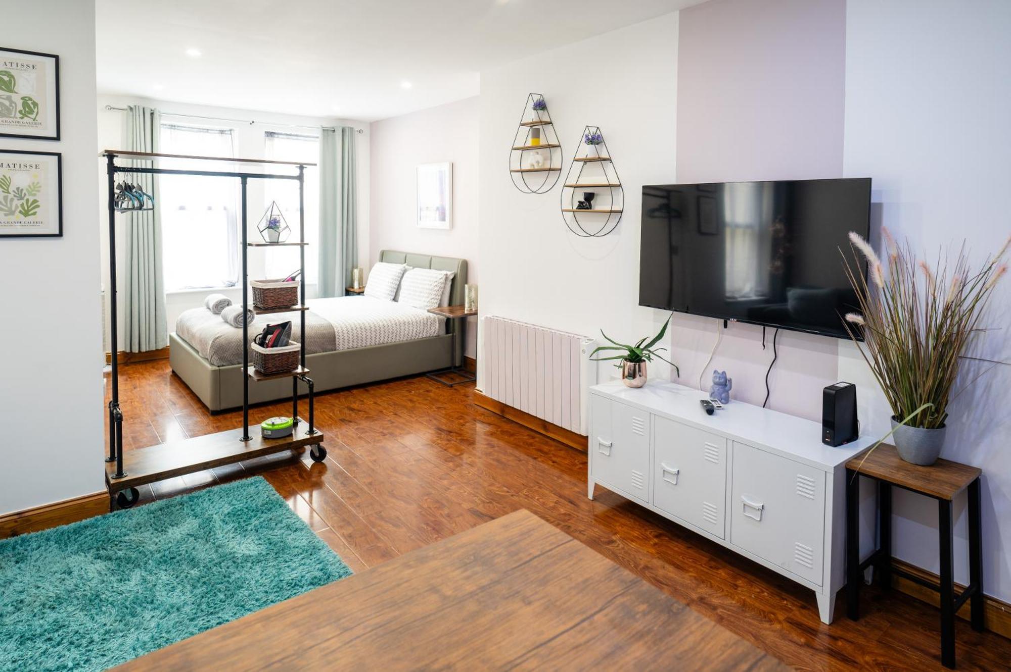Reef7 - Modern Central Flat, 5 Mins From Beach, Centre And Bournemouth International Centre エクステリア 写真